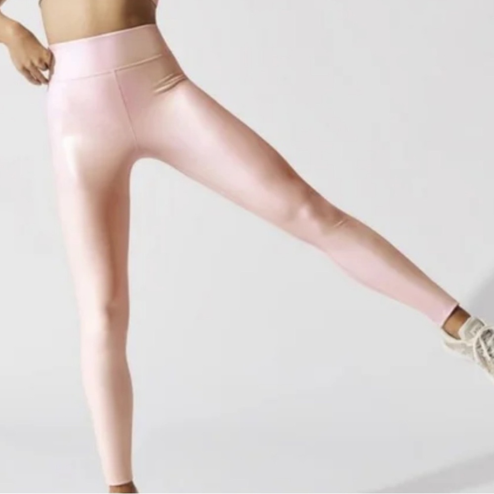 Carbon38 Iridescent Peach Leggings